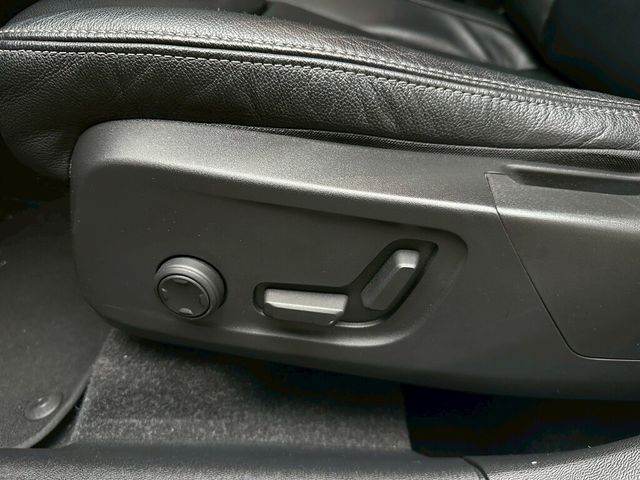 VOLVO富豪 XC40  第12張相片