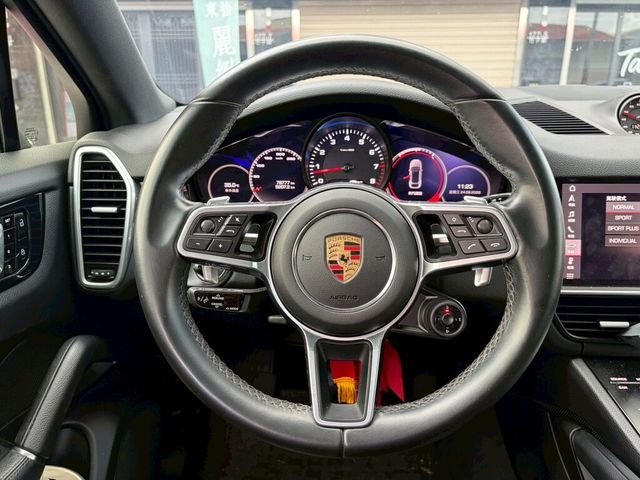 PORSCHE保時捷 CAYENNE  第6張相片