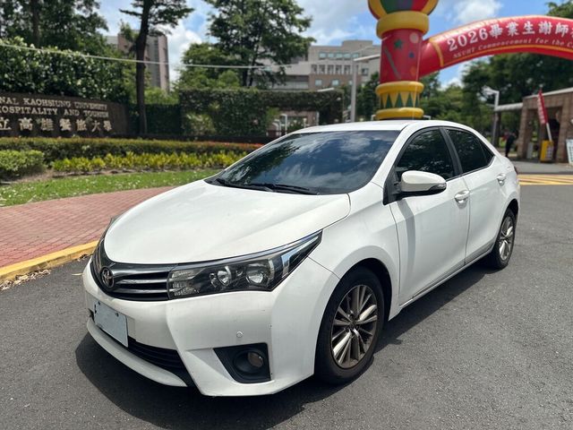 TOYOTA豐田 ALTIS  第1張相片