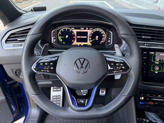 VOLKSWAGEN福斯 TIGUAN R  第7張相片