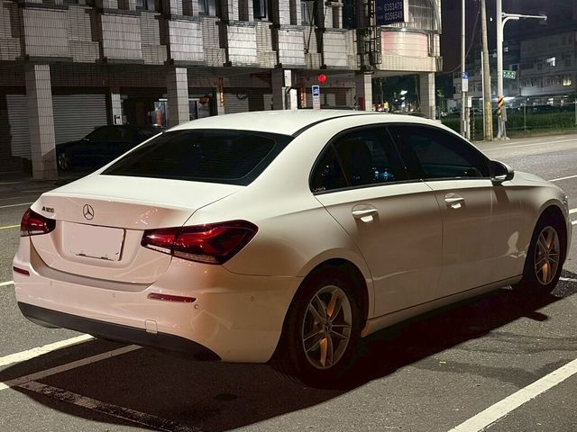 M-BENZ賓士 A180  第3張相片