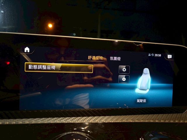 M-BENZ賓士 A180  第17張相片