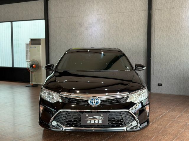TOYOTA豐田 CAMRY HYBRID  第2張相片