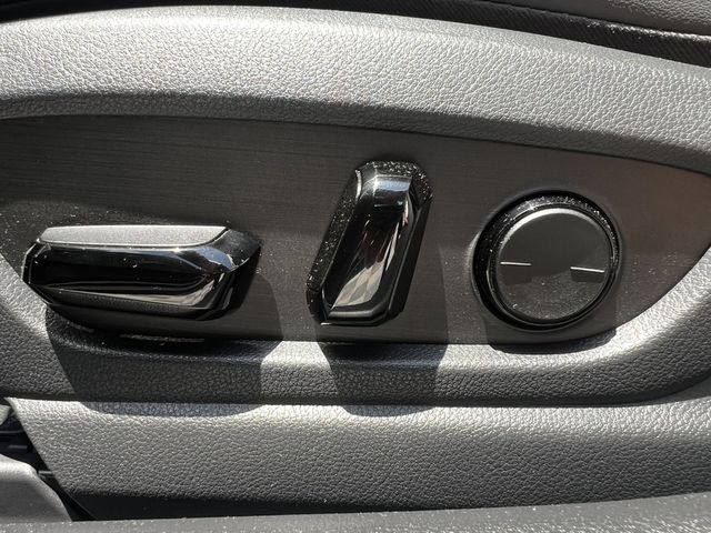 LEXUS凌志 ES300H  第10張相片