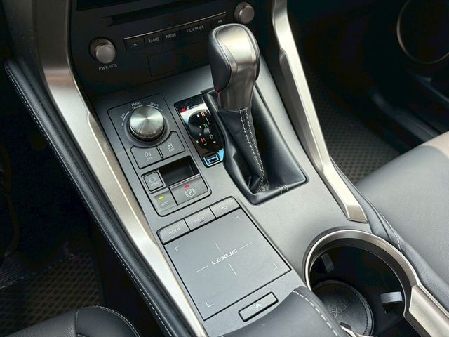 LEXUS凌志 NX200  第13張相片