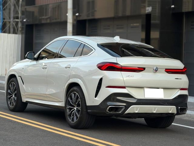BMW寶馬 X6 XDRIVE40I  第2張相片