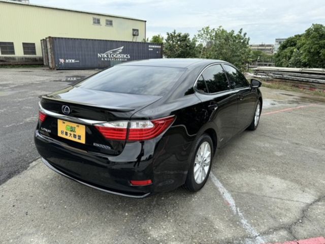 LEXUS凌志 ES300H  第2張相片