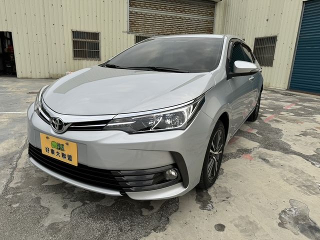 TOYOTA豐田 ALTIS  第1張相片