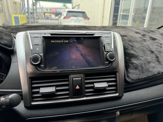 TOYOTA豐田 YARIS  第14張相片