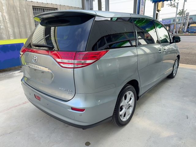 TOYOTA豐田 PREVIA  第2張相片