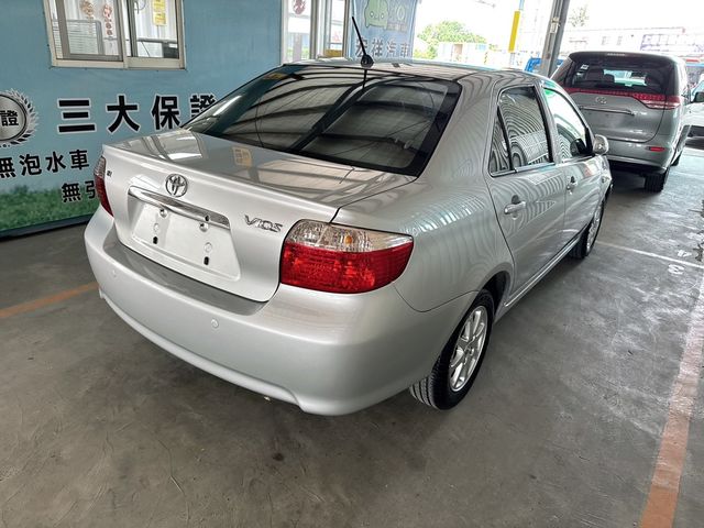 TOYOTA豐田 VIOS  第2張相片