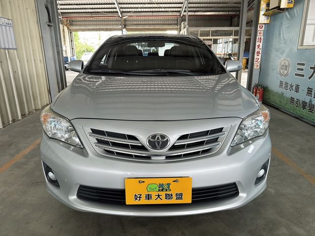 TOYOTA豐田 ALTIS  第3張相片