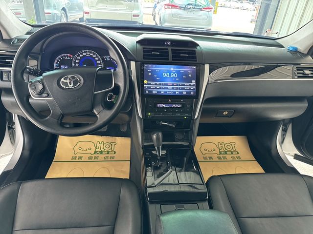 TOYOTA豐田 CAMRY  第5張相片