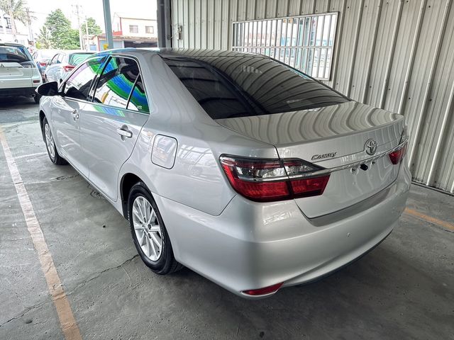 TOYOTA豐田 CAMRY  第8張相片