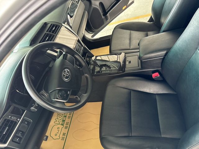 TOYOTA豐田 CAMRY  第13張相片