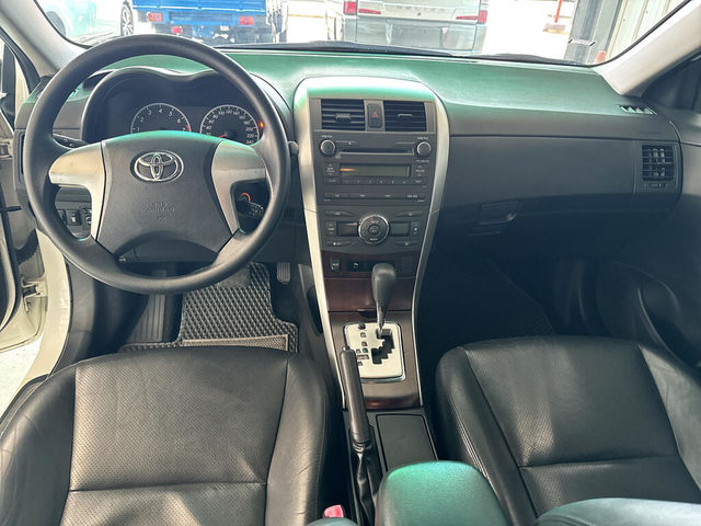 TOYOTA豐田 ALTIS  第5張相片