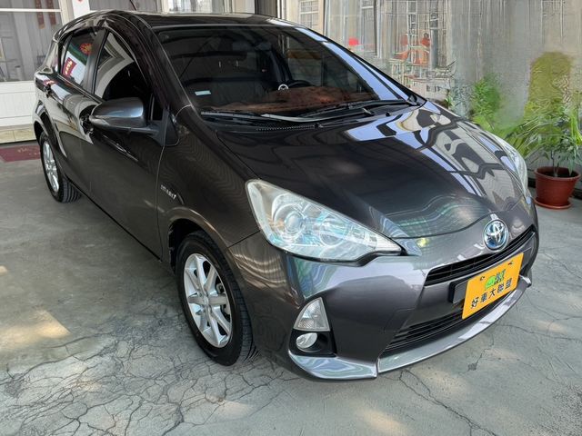TOYOTA豐田 PRIUS C  第7張相片
