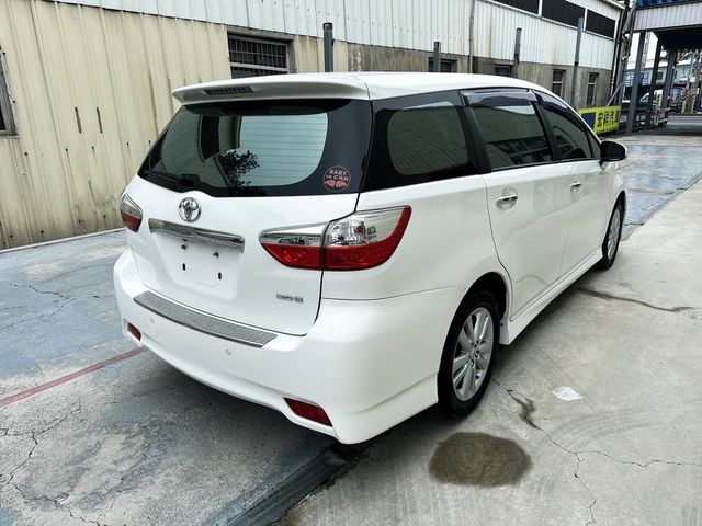 TOYOTA豐田 WISH  第2張相片