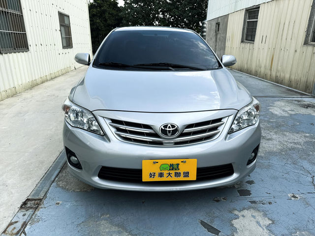 TOYOTA豐田 ALTIS  第3張相片