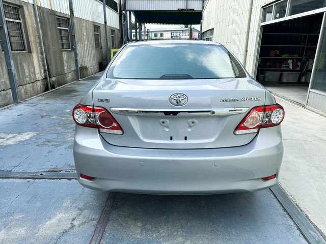 TOYOTA豐田 ALTIS  第4張相片