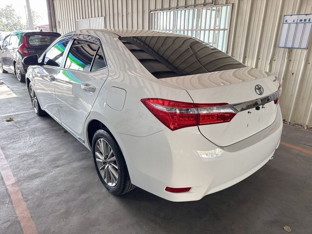 TOYOTA豐田 ALTIS  第8張相片