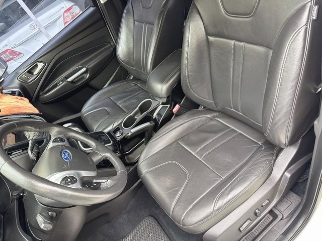 FORD福特 KUGA  第9張相片