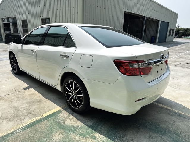 TOYOTA豐田 CAMRY  第9張相片
