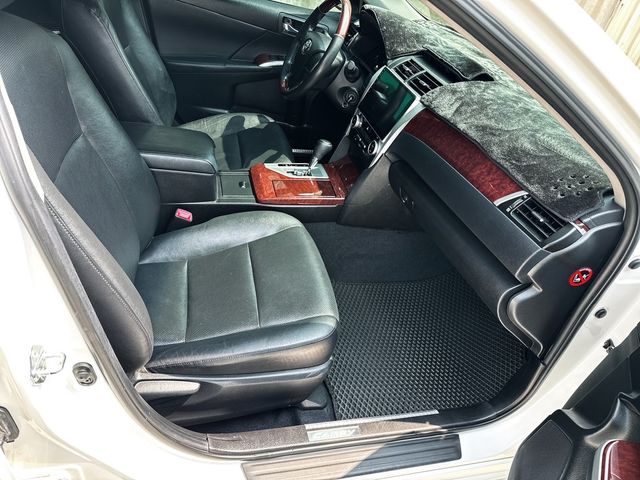 TOYOTA豐田 CAMRY  第13張相片