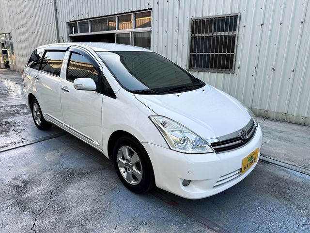 TOYOTA豐田 WISH  第6張相片