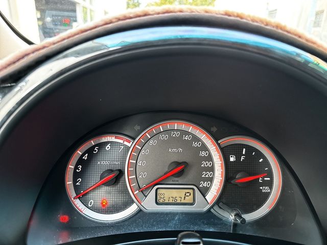 TOYOTA豐田 WISH  第9張相片