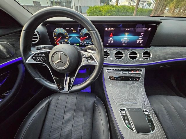 M-BENZ賓士 E300  第8張相片