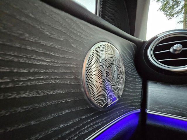 M-BENZ賓士 E300  第10張相片