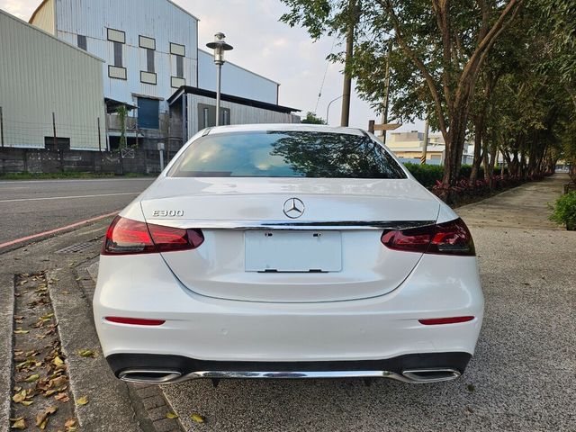 M-BENZ賓士 E300  第14張相片