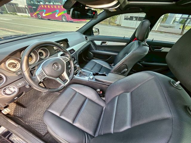 M-BENZ賓士 C250  第5張相片