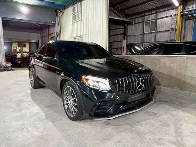 M-BENZ賓士 GLC43 AMG COUPE  第3張相片