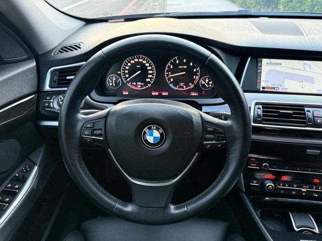 BMW寶馬 535I GT  第8張相片