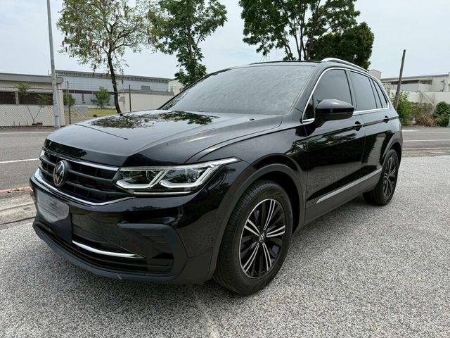 VOLKSWAGEN福斯 TIGUAN  第1張相片