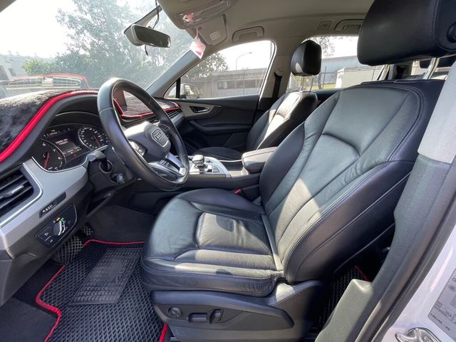 AUDI奧迪 Q7  第6張相片