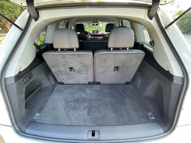 AUDI奧迪 Q7  第11張相片