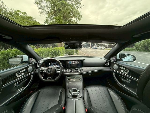 M-BENZ賓士 E300  第4張相片