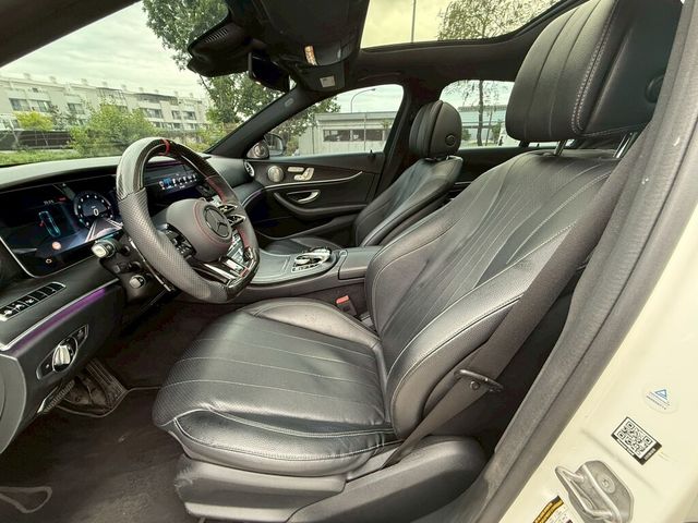 M-BENZ賓士 E300  第6張相片