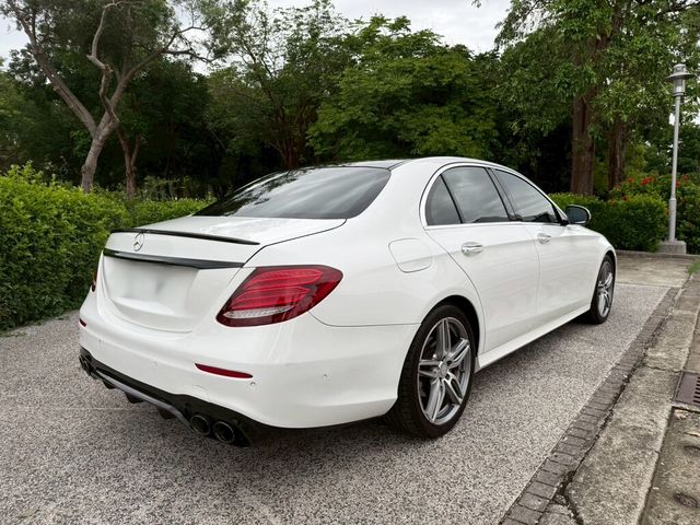 M-BENZ賓士 E300  第14張相片
