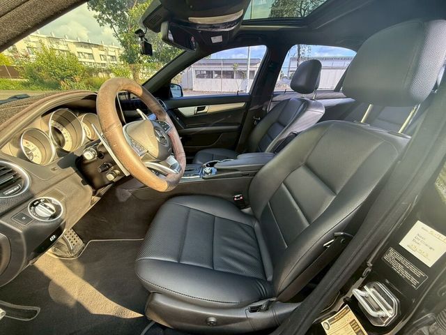 M-BENZ賓士 C250  第6張相片