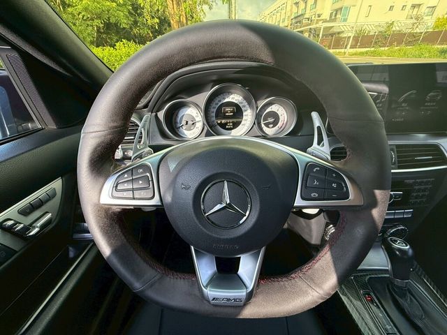 M-BENZ賓士 C250  第9張相片