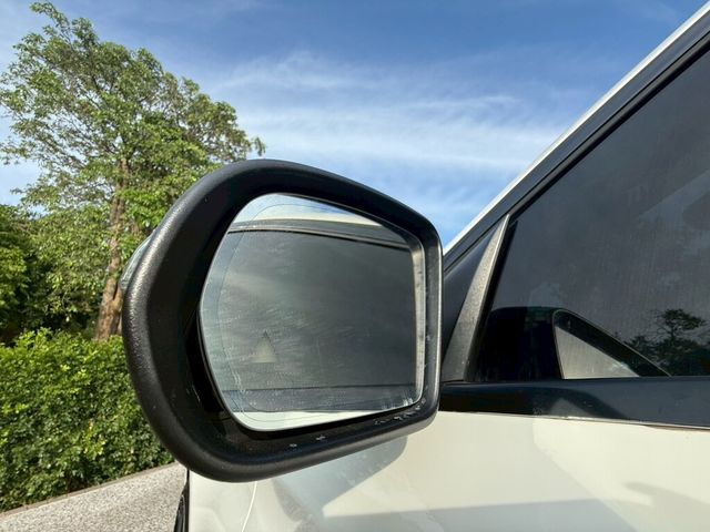 M-BENZ賓士 C300  第11張相片