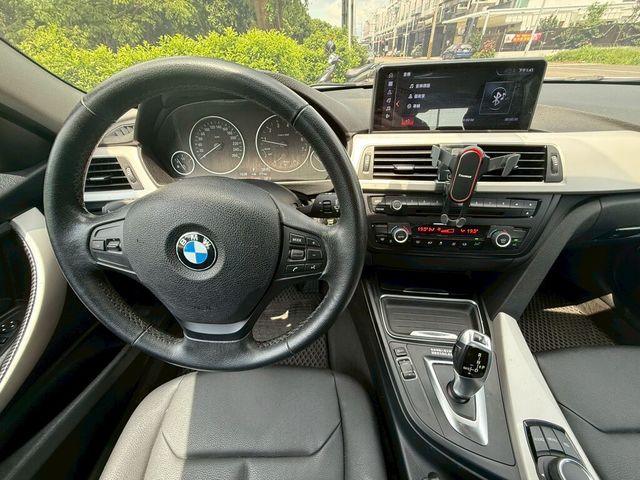 BMW寶馬 316I  第8張相片