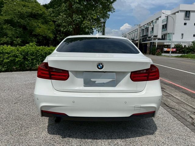 BMW寶馬 316I  第10張相片