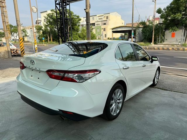 TOYOTA豐田 CAMRY  第8張相片