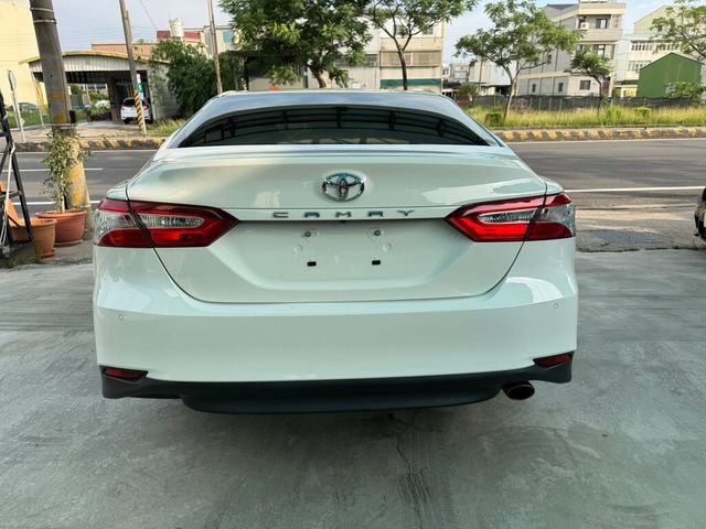 TOYOTA豐田 CAMRY  第9張相片