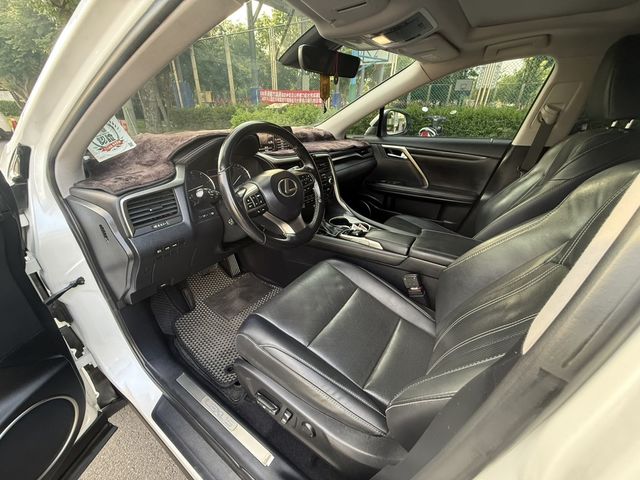 LEXUS凌志 RX300  第7張相片